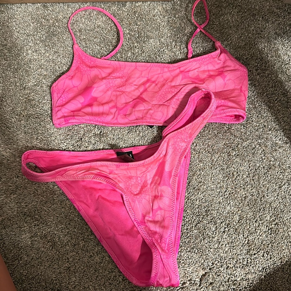 Triangl pink bikini